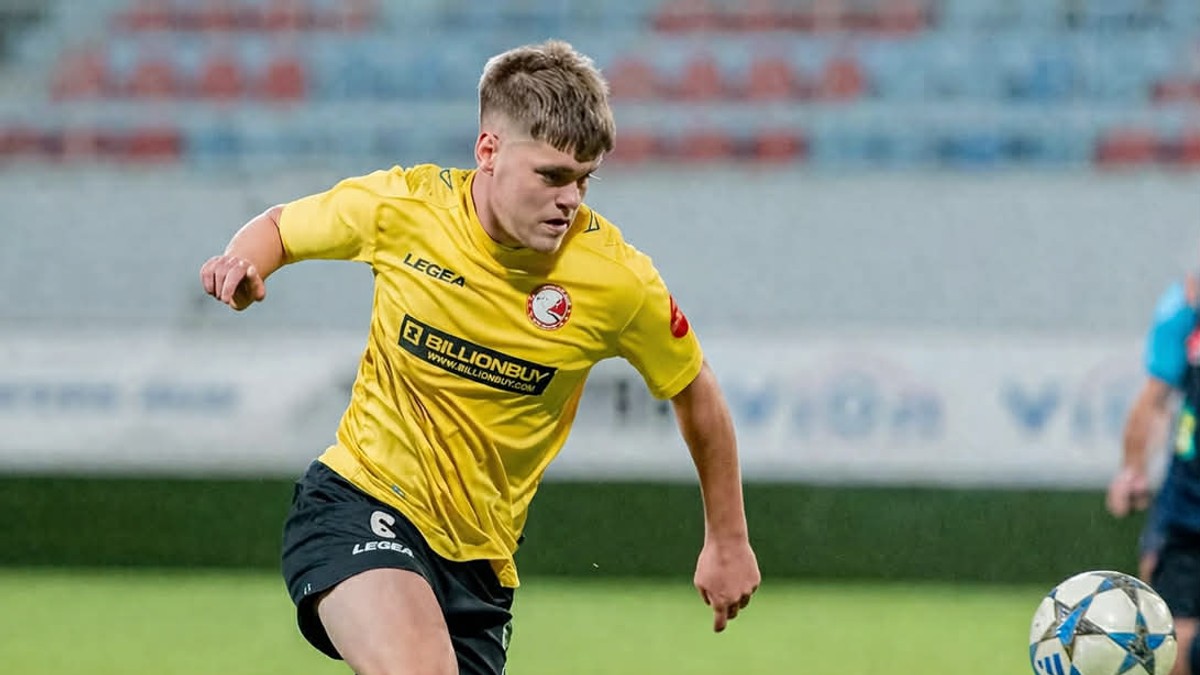 Futbalista Alex Gduľa.