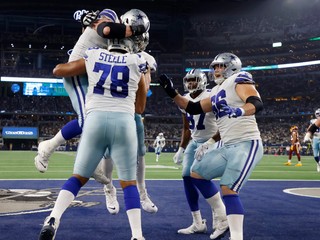 Hráči tímu Dallas Cowboys.