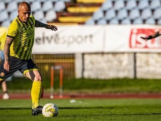 Juraj Piroska dal v zápase Inter Bratislava - Bánová dva góly, jeden z penalty.