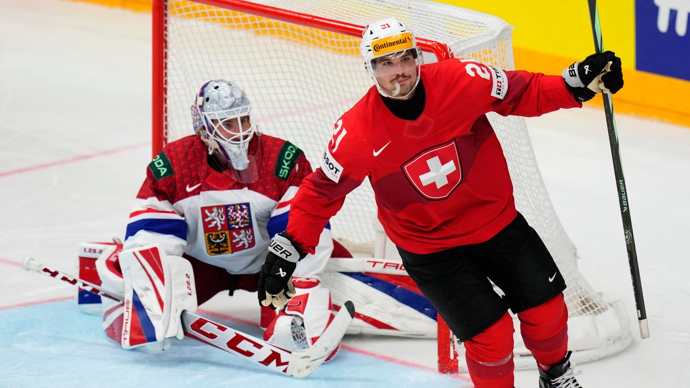 Kevin Fiala sa teší po strelenom góle.