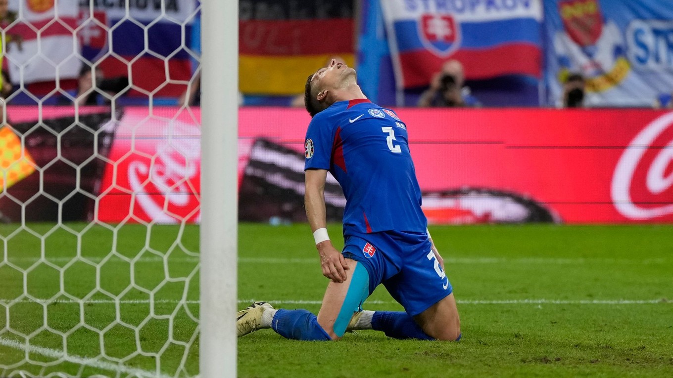 Peter Pekarík v zápase Slovensko - Anglicko v osemfinále EURO 2024.