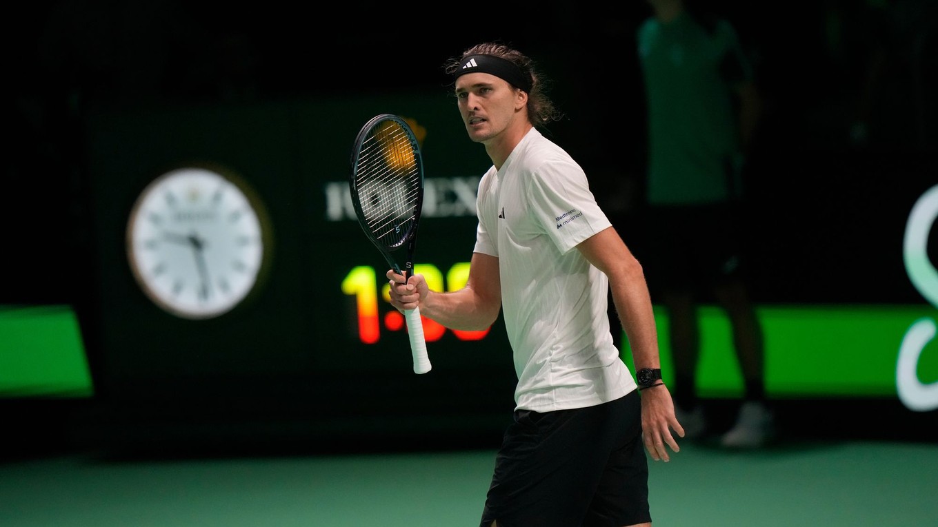 Alexander Zverev v zápase proti Franciscovi Cerundolovi.