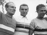 Rik van Looy (v strede).