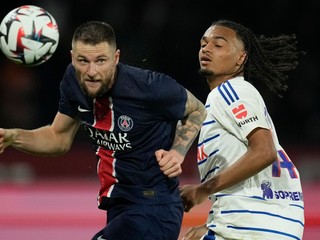 Milan Škriniar v drese Parížu St. Germain. 