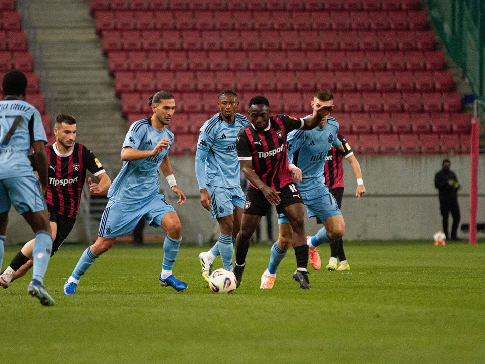 Fotka z derby FC Spartak Trnava - ŠK Slovan Bratislava.