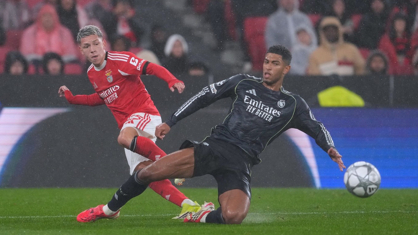 Gianluca Prestianni a Jude Bellingham.