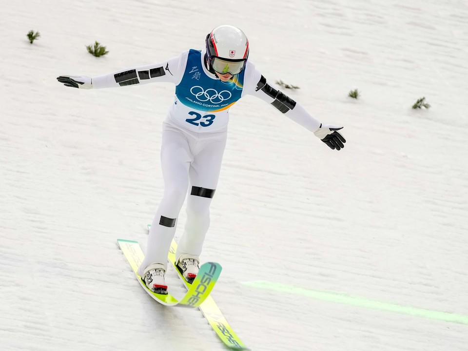 Ryota Yamamoto počas severskej kombinácie na ZOH 2026.