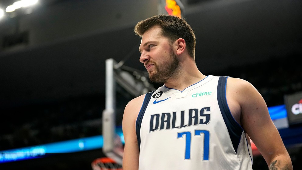 Luka Dončič v drese Dallas Mavericks.