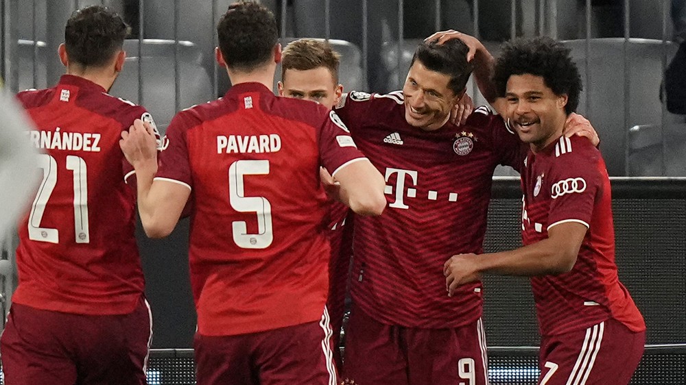 Bayern deklasoval Salzburg, Lewandowski dal za 11 minút hetrik