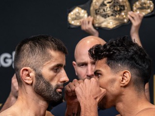 Kakhorov a Severino na vážení.