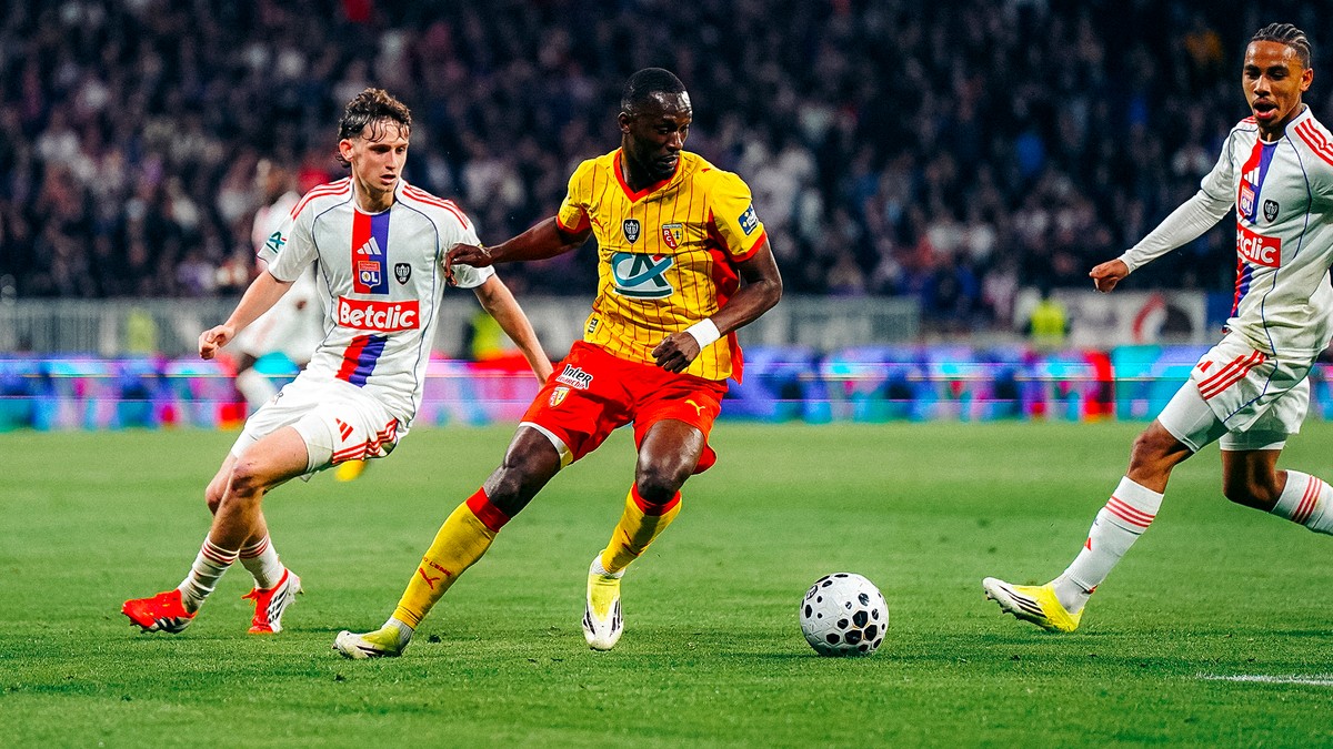 Momentka zo zápasu Lyon - Lens
