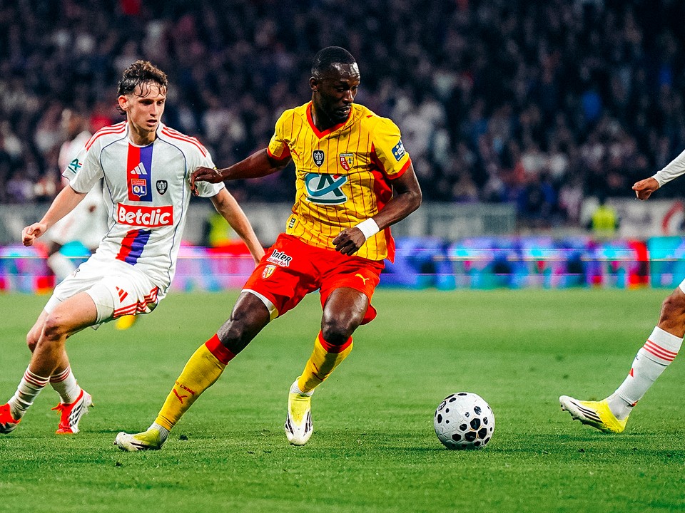 Momentka zo zápasu Lyon - Lens
