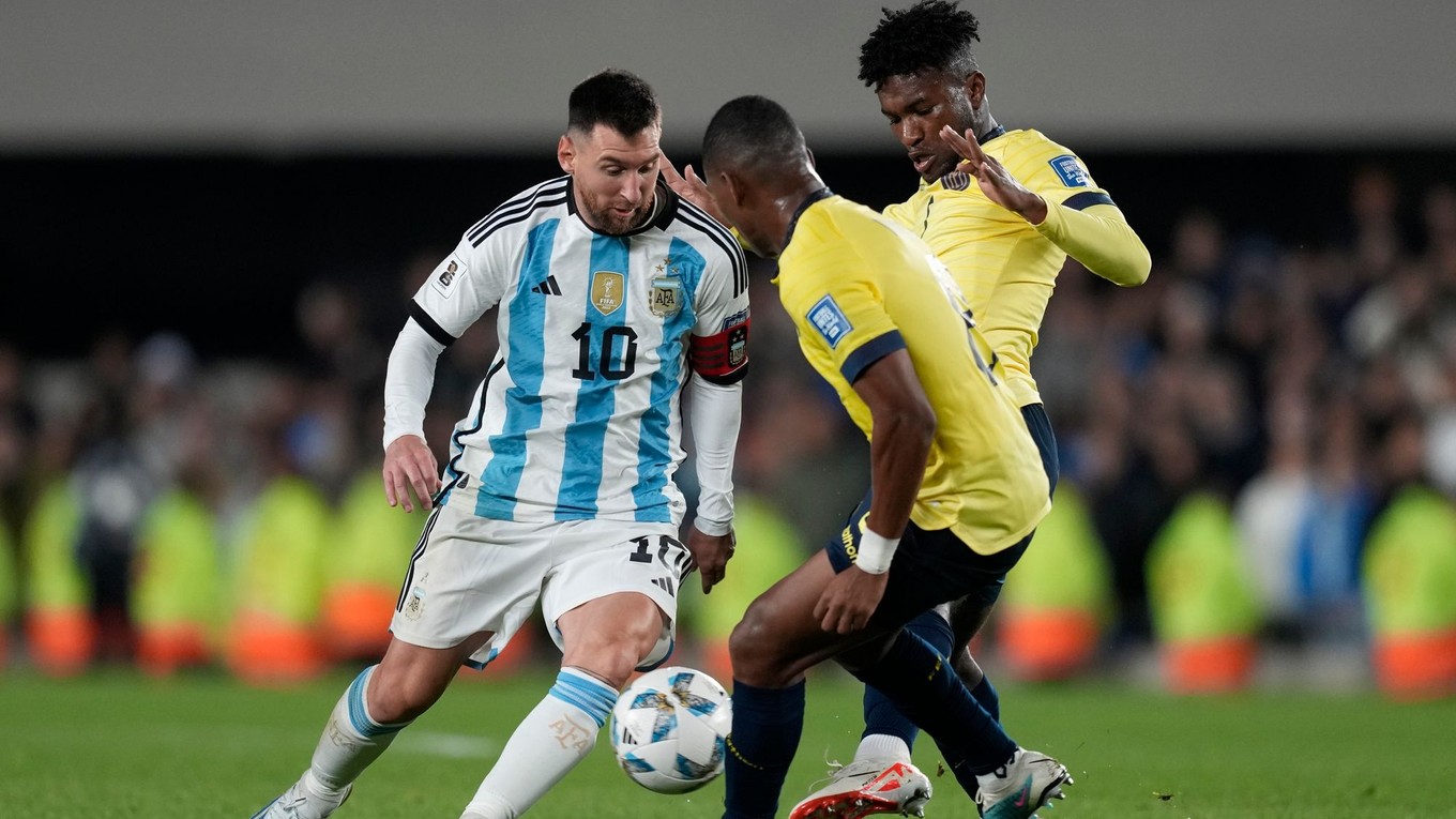 Argentínsky futbalista Lionel Messi v zápase proti Ekvádoru.