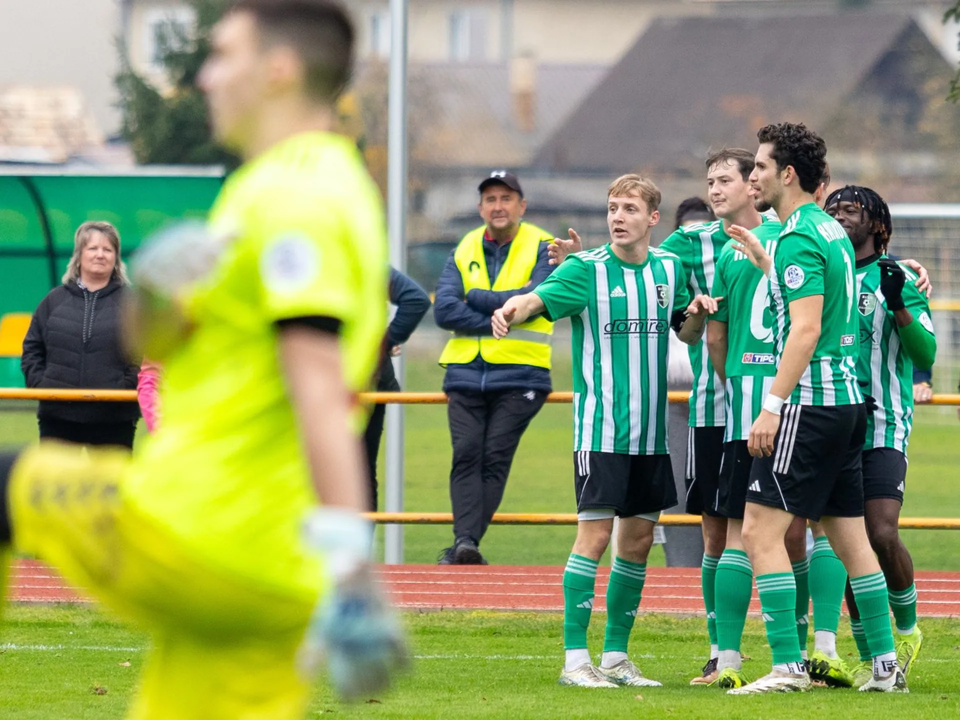 Zápas medzi Kalinovom a Dolným Kubínom odvysiela naživo STVR ŠPORT.