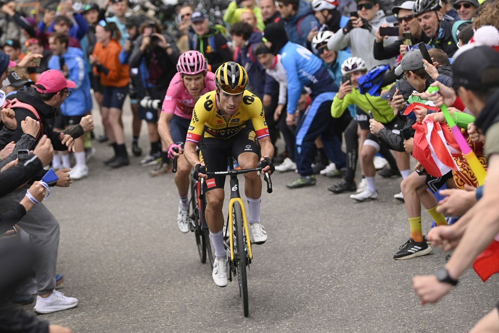 Giro d’Italia 2023: Santiago Buitrago triumfoval v 19. etape