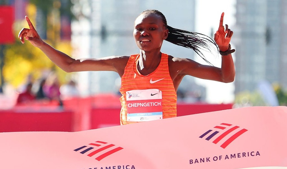Svetová rekordérka v maratóne je v problémoch. Mala pozitívny dopingový test