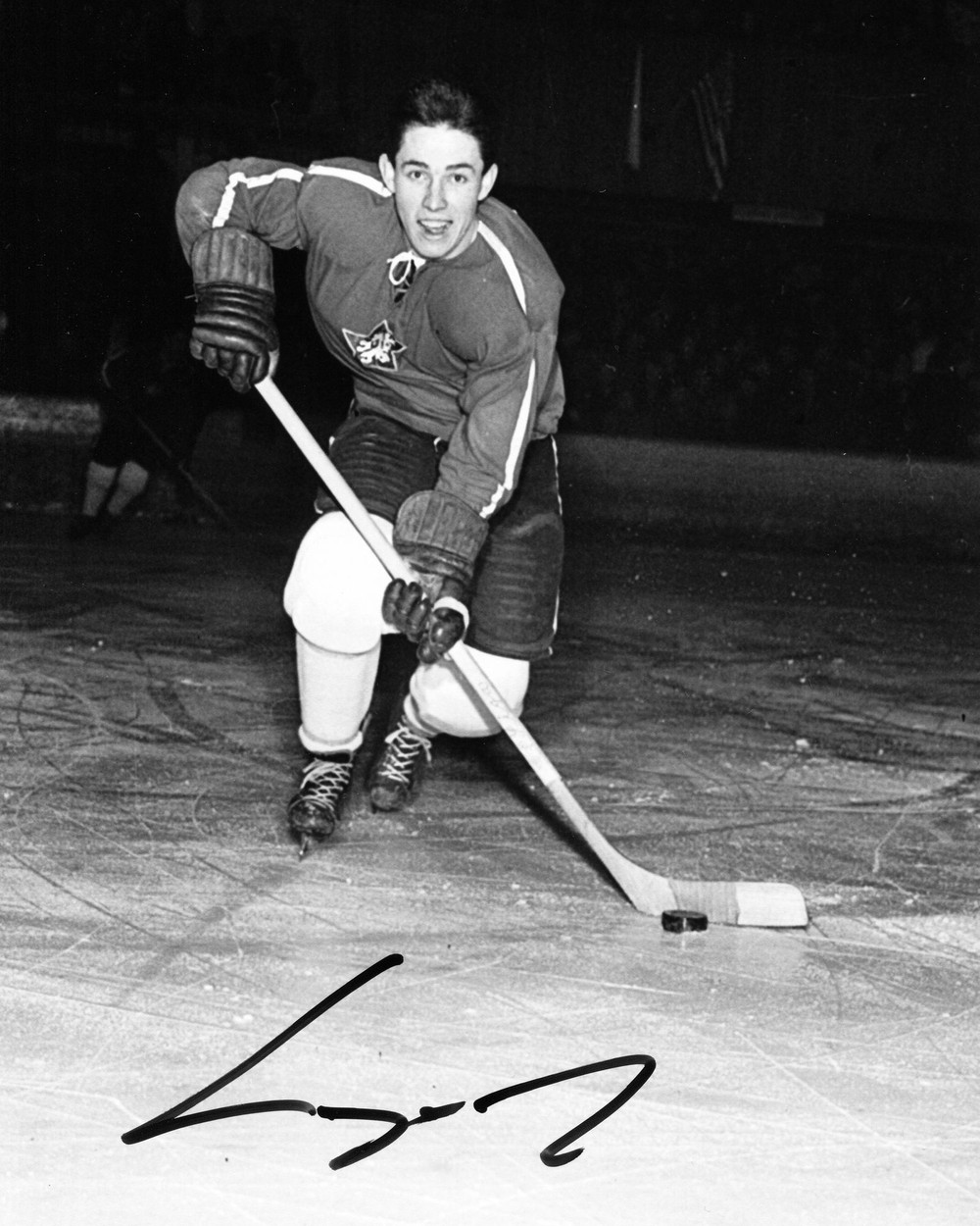 Zemřel legendární hokejista Josef Černý