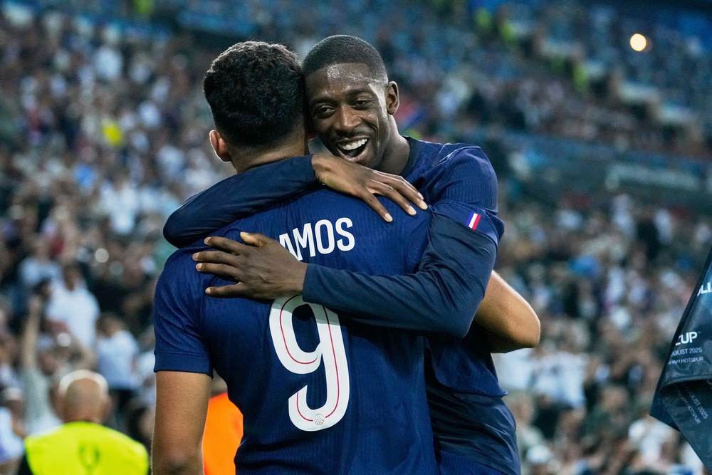 Tottenham totálne zbabral záver zápasu aj penalty. PSG oslavuje ďalšiu trofej