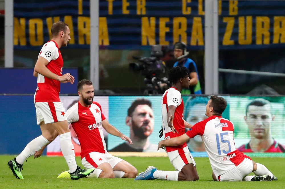 Slavia hrá geniálny futbal, ktorý hraničí so šialenosťou