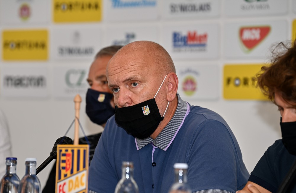 Čo sa robí na Orave, nie je dovolené na juhu, sťažuje sa majiteľ DAC