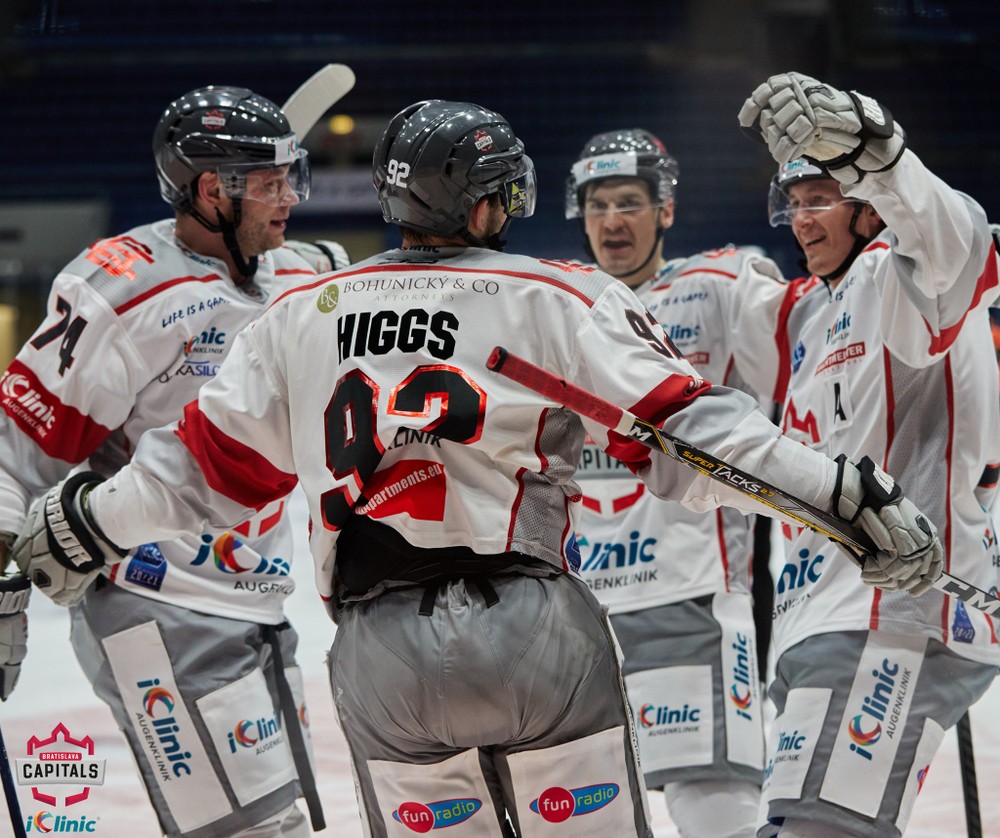 Bratislava Capitals zvedie boj o play-off, podporuje ich aj hviezda NHL