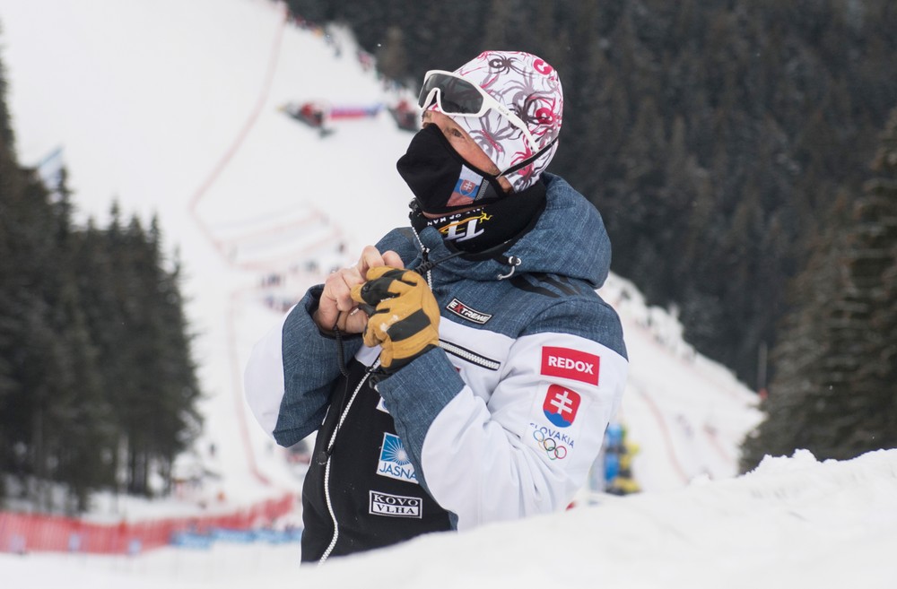Magoni sa ospravedlňuje. Vysvetľuje, ako myslel kritiku Vlhovej v médiách