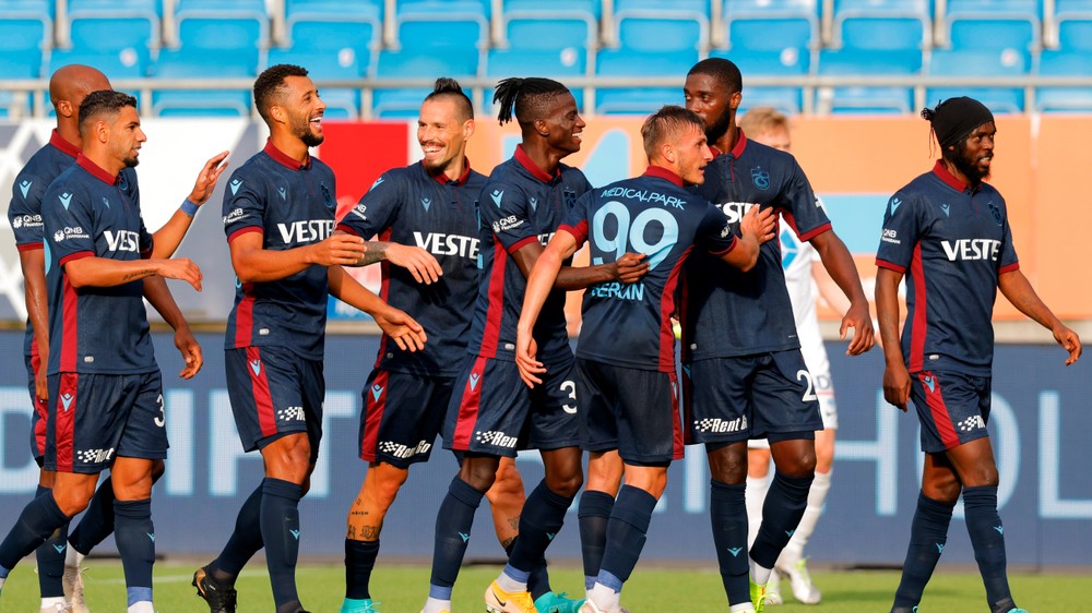 Trabzonspor s Hamšíkom vybojoval tesné víťazstvo, Sabo hral len polčas