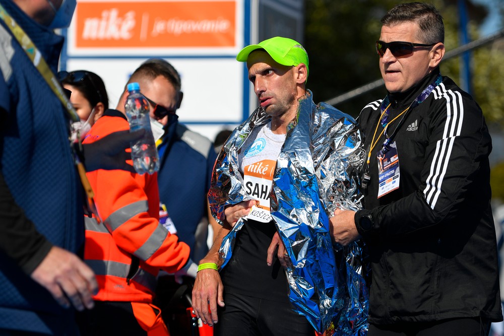 Najlepší slovenský maratónec hromžil na vodiča: Takto sa to nerobí