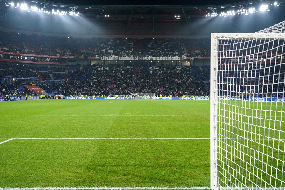 Trest za vyčíňanie fanúšikov. Dva tímy vylúčili z Francúzskeho pohára