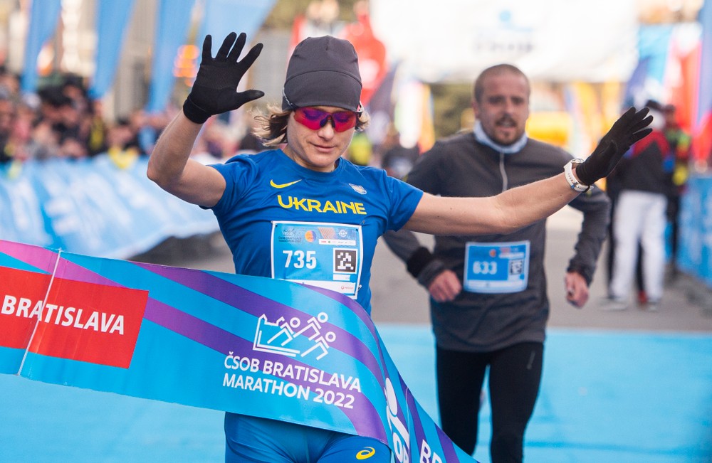 ČSOB maratón ovládli ukrajinskí bežci, na pódiu ich doplnili Slováci
