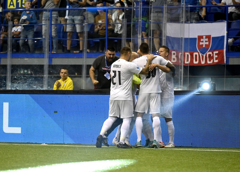 Slováci si doma zahrajú štvrťfinále. Nedostali ani jeden gól