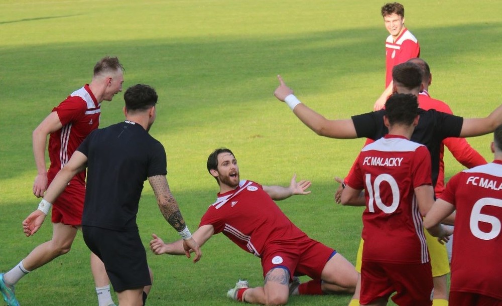 VIDÉO : Samuel Milota du FC – Žolík Malacky est candidat au concours But de l’année 2023