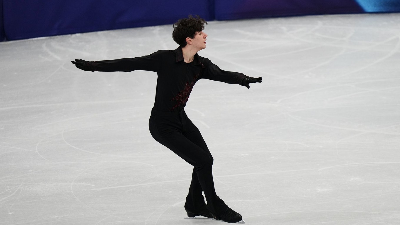 Adam Hagara počas krátkeho programu na ZOH v Miláne.