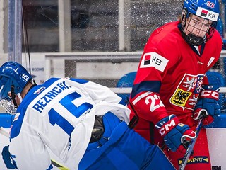 Momentka zo zápasu Slovensko - Česko (Hlinka Gretzky Cup 2025)
