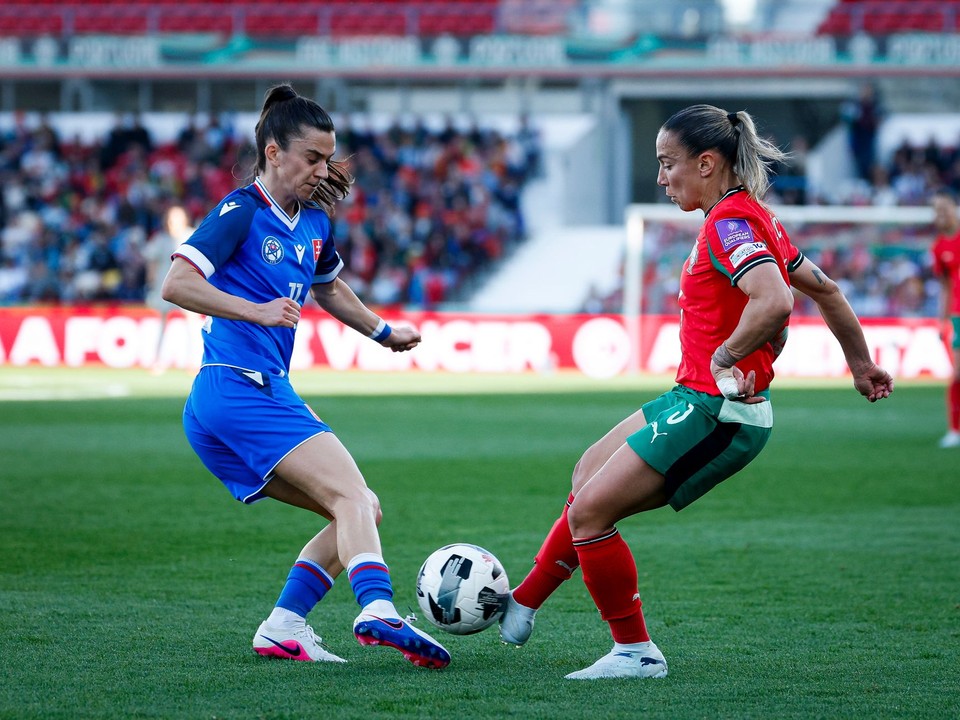 ZENY A - kvalifikacia MS 2027 - POR-SVK Patrícia Hmírová