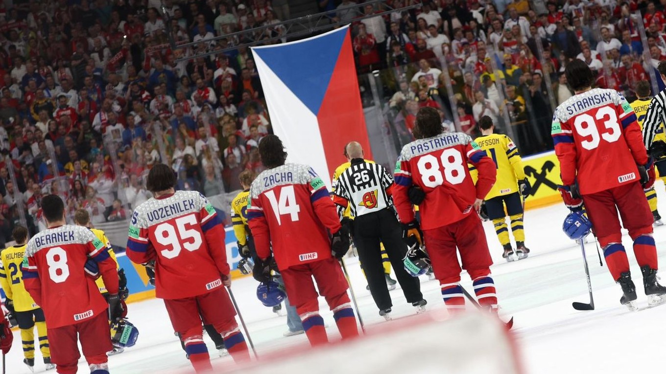 Hokejisti Česka po výhre nad Švédskom v semifinále MS v hokeji 2024.