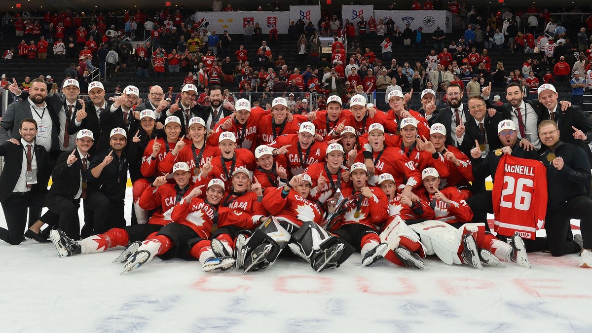 Kanada vyhrala Hlinka Gretzky Cup 2026