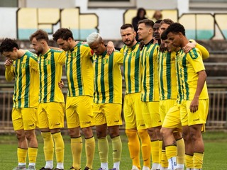 Futbalisti Slovana Levice sú remízovým kráľom štvrtej ligy.