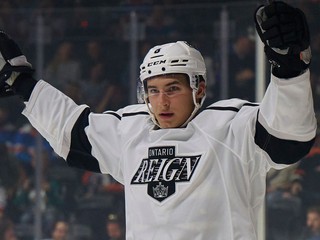 Martin Chromiak v drese Ontario Reign.