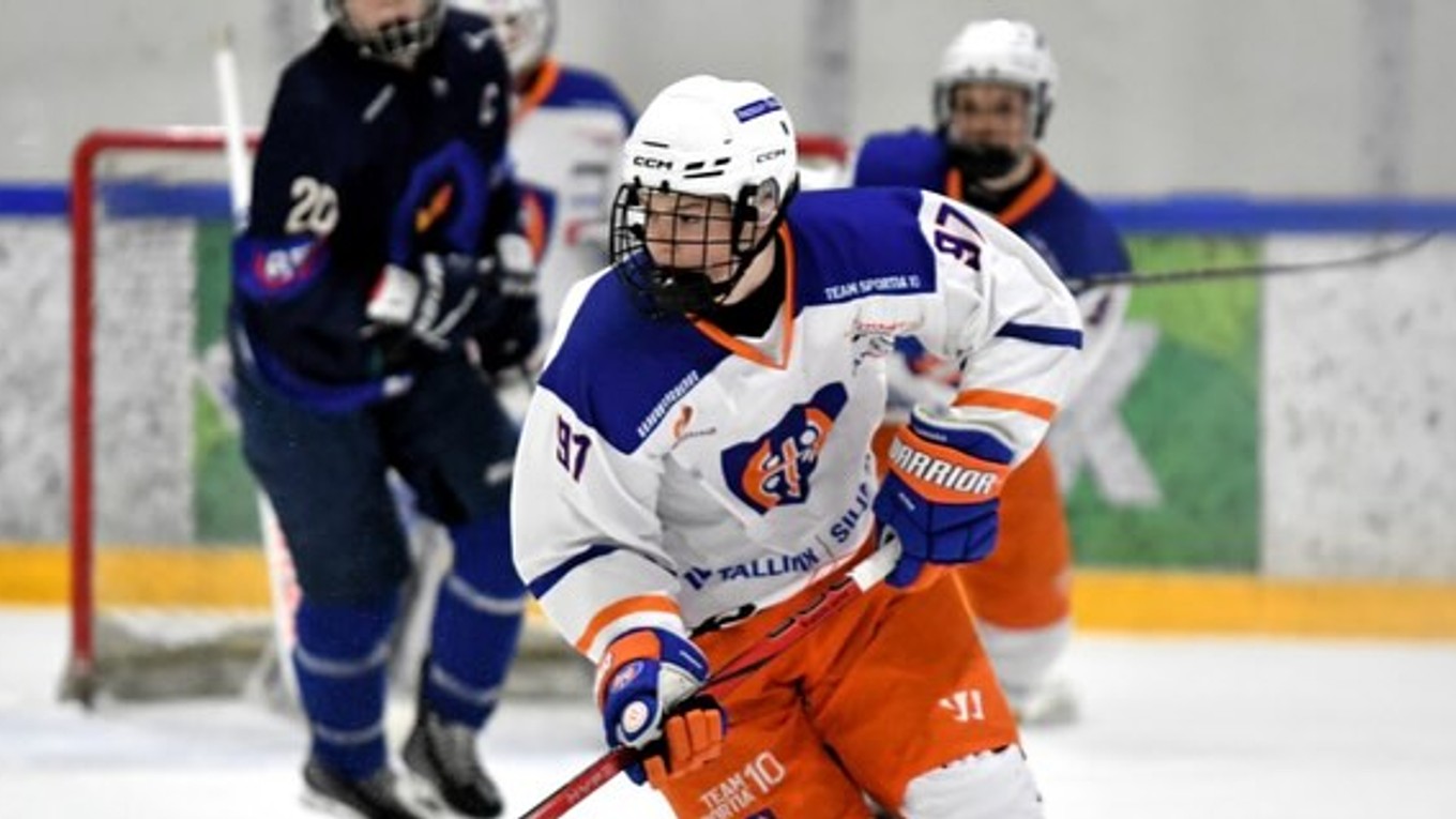 Slovenský hokejista Max Melicherík v drese tímu Tappara Tampere. 