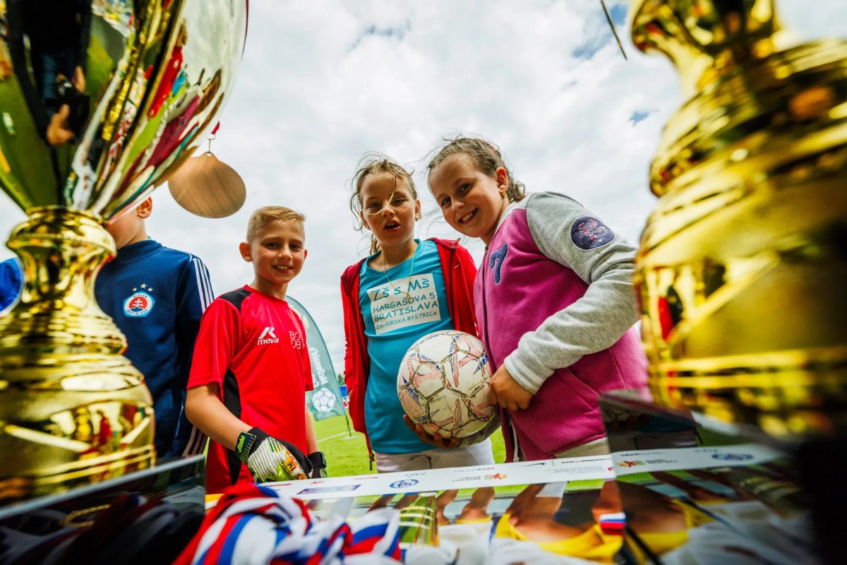 GRASSROOTS – Predstavujeme osmičku finalistov McDonalds Cupu 2024