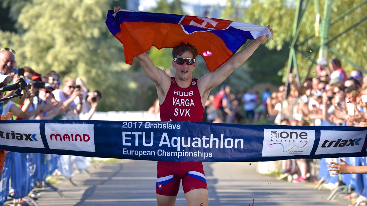 Mrháme potenciálom a zahadzujeme športovcov, do ktorých sme investovali, vraví triatlonista Varga