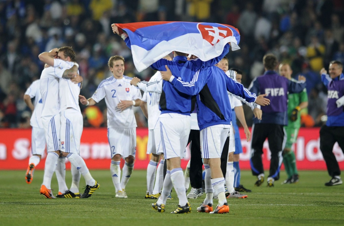 Slovenskí futbalisti na MS senzačne zdolali Talianov (historický online)