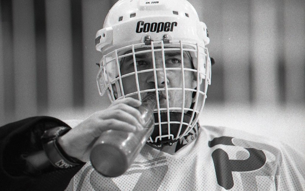 Keď vykopol puk, hala v Amerike stíchla. Favorita za olympiádu mu ukradli spred štadióna