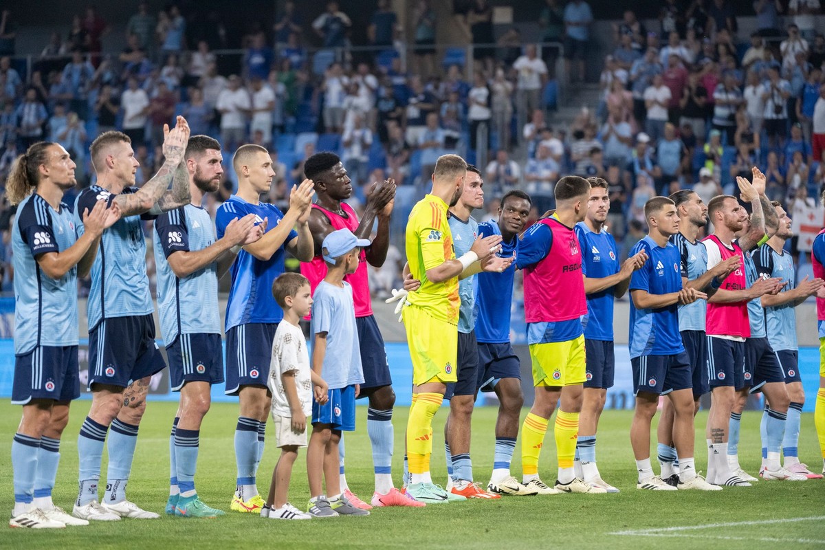 Prestup storočia sa blíži, Kmotrík tlačí cenu hore. Zariskuje Slovan?