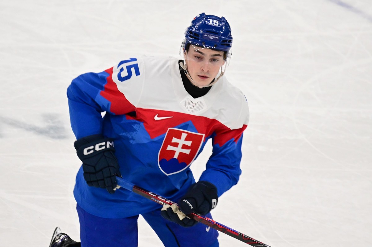Slovak Star Dvorský Misses 2026 World Championships After NHL Injury Blow