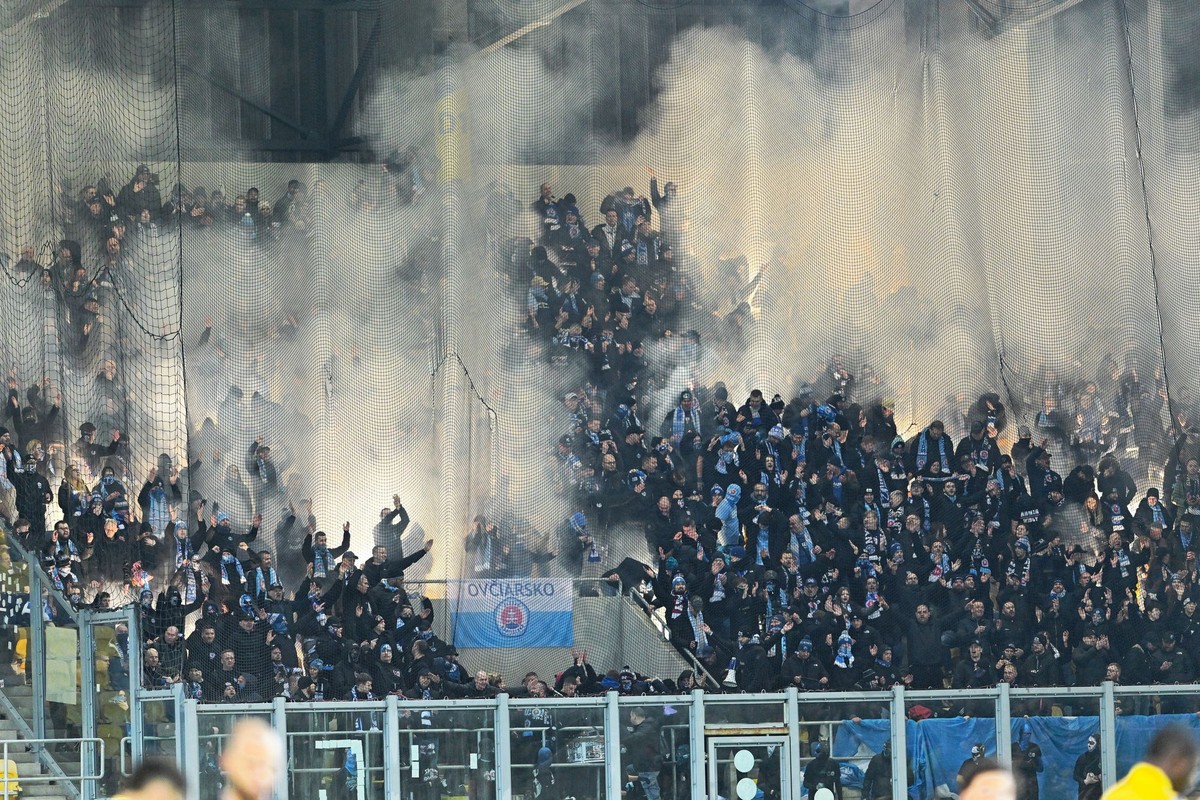 Slovanisti obišli zákaz ala Kosovo. V DAC budú mať sektor, ale má to háčik