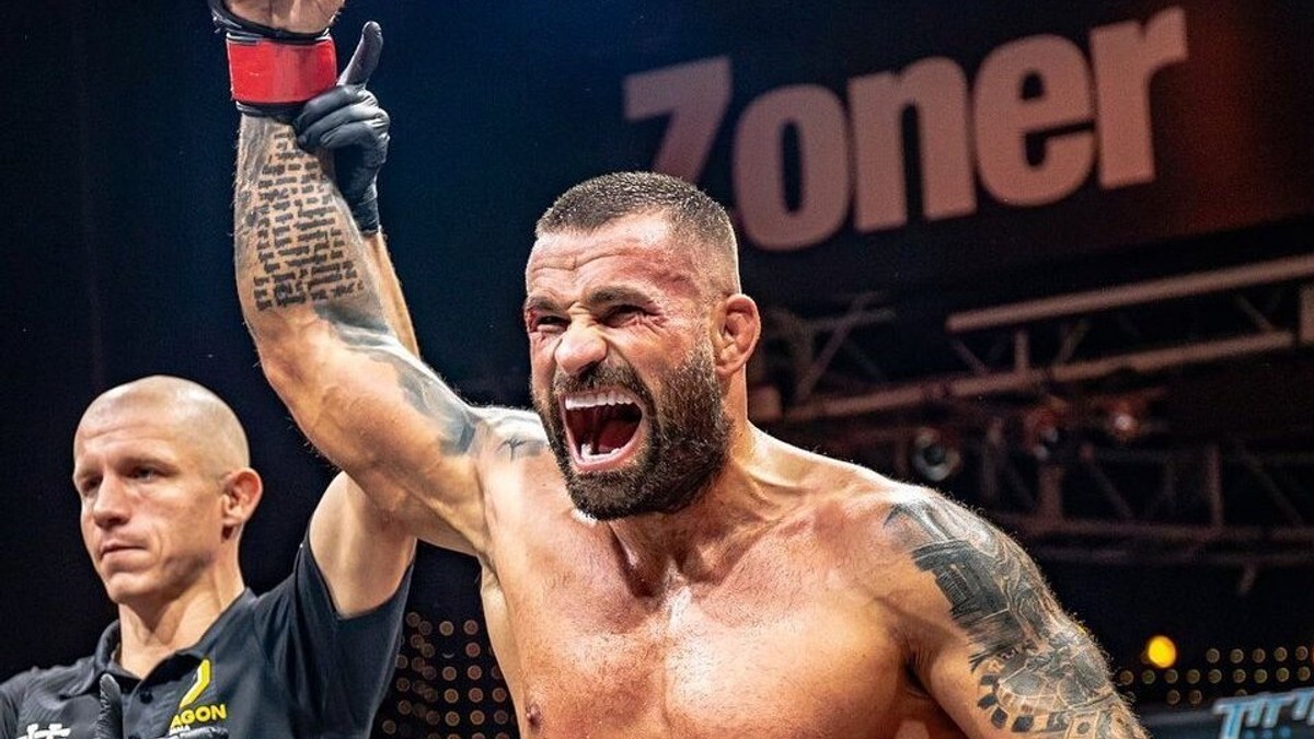 Karlos Vémola po výhre na Oktagon 17.