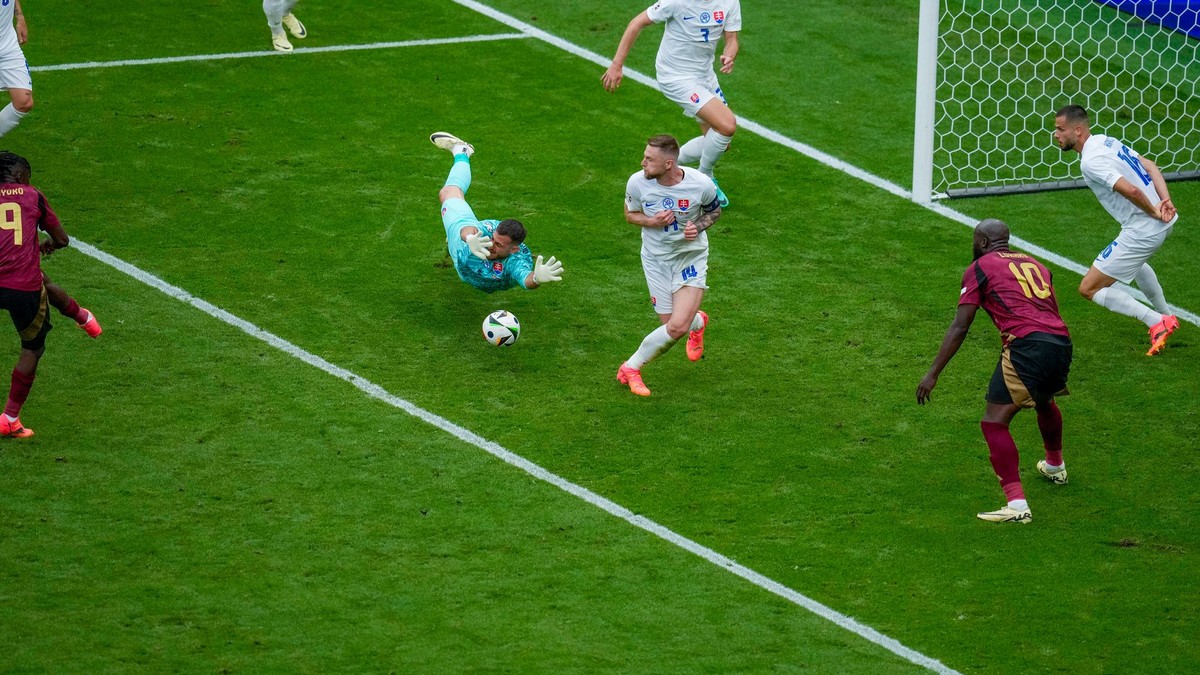 Fotka zo zápasu Slovensko - Belgicko na EURO 2024.