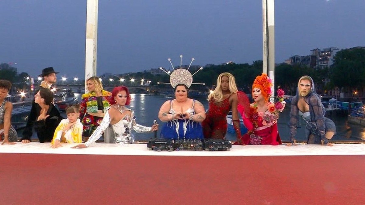 Drag Queens počas otváracieho ceremoniálu. 